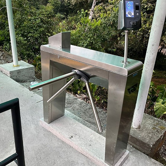 Instalace tripodového turniketu 1