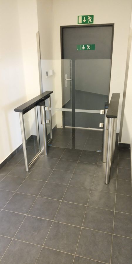 Jednoprůchodový turniket