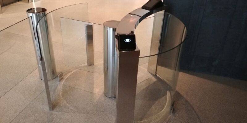 Vstupní turniket GlasStile R